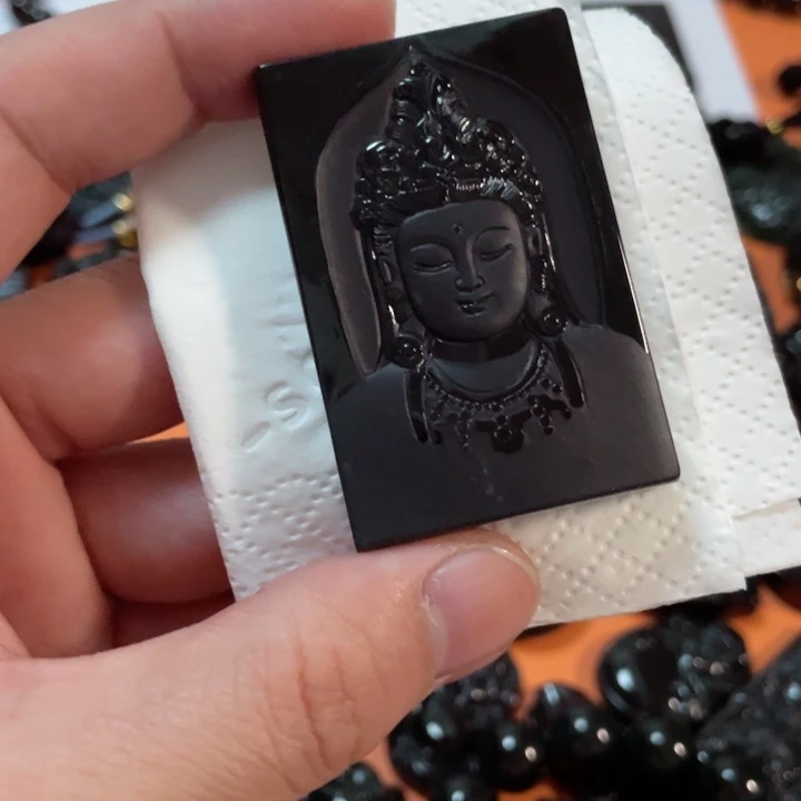 翡翠颈饰未镶嵌此***仙