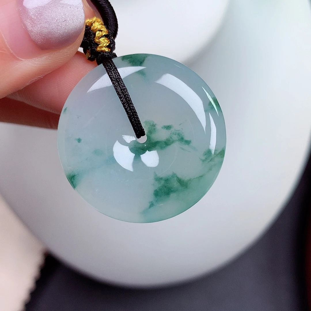 翡翠未镶嵌颈饰平安扣 29.9-6mm