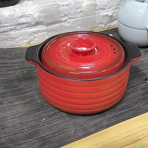 微瑕，明火，口径16，高度8小号1L，红