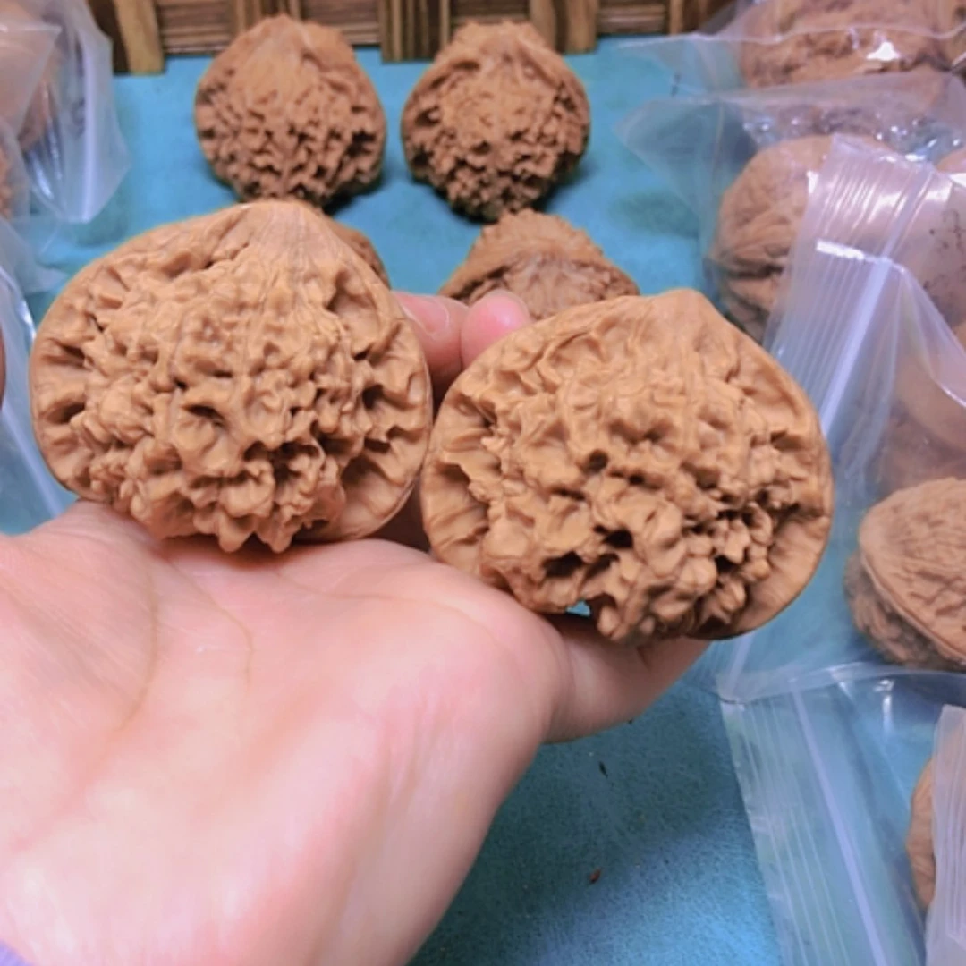 【闪购商品】摆件核桃51官帽修尖