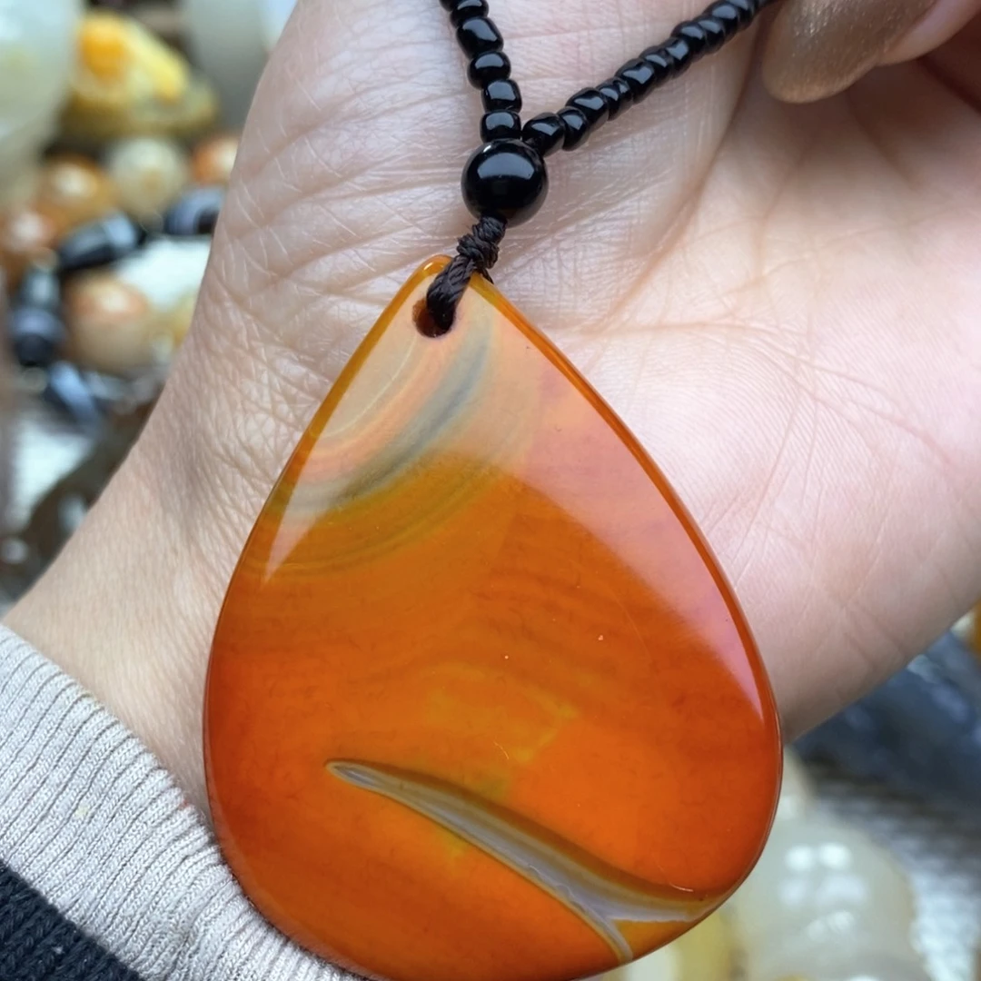 玛瑙/玉髓挂件未镶嵌