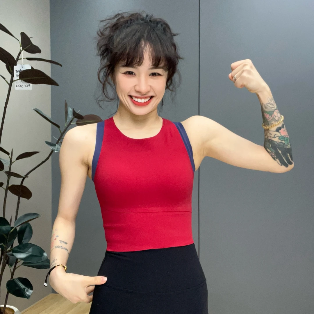 kelicopyKELICOPY&NINGDIANDIAN 高强度运动背心一体杯跑步健