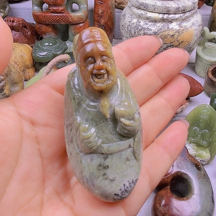 岫岩河磨玉（透闪石质玉）未镶嵌把件