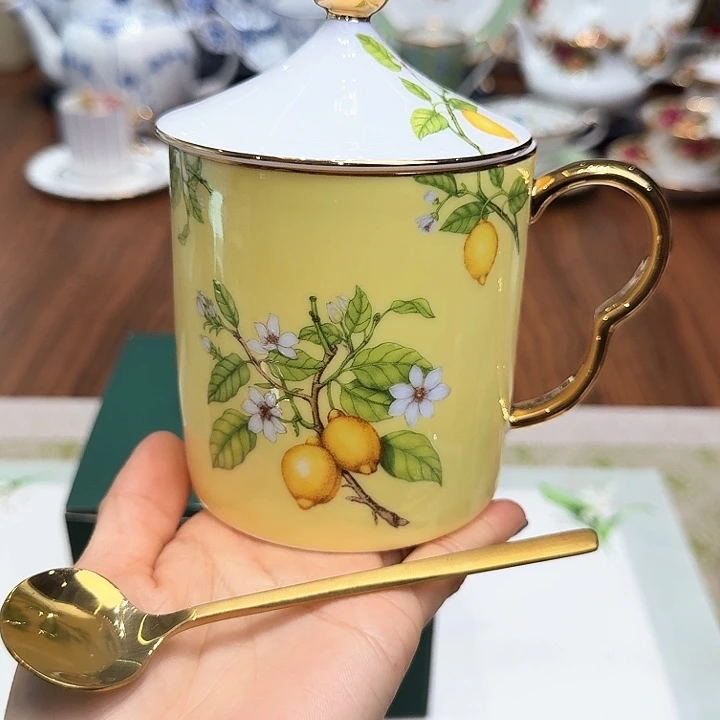 瓷片杯子杯子杯杯子杯子水杯杯子