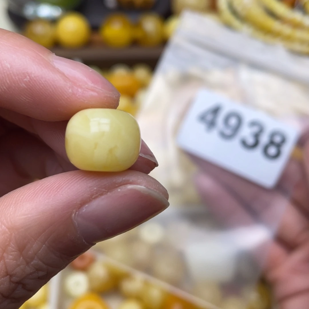 蜜蜡珠宝奇石未镶嵌12.9