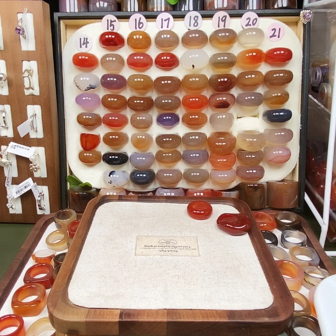 就***了玛瑙/玉髓未镶嵌戒指