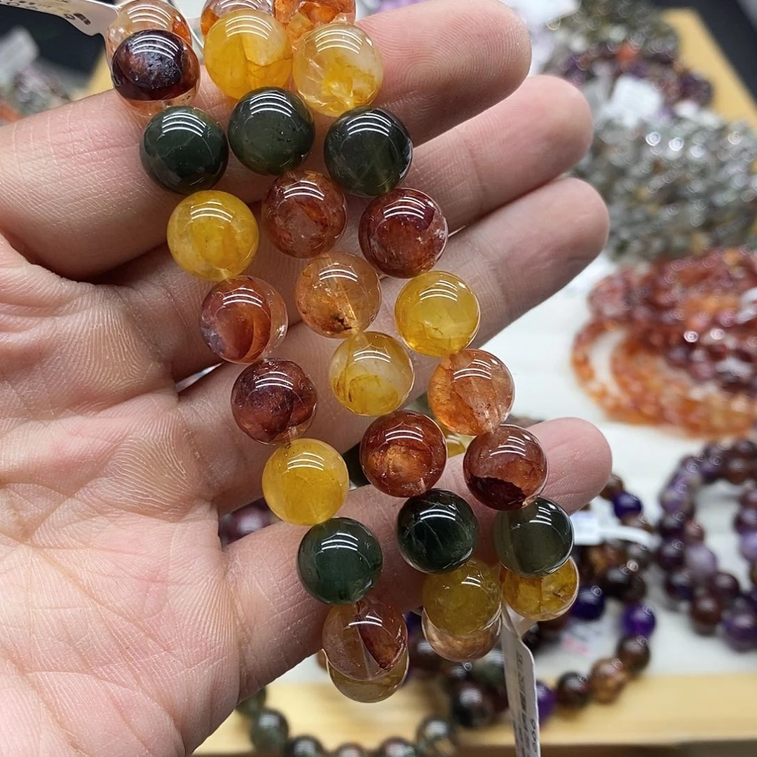 水晶手串未镶嵌多样性发货发一条