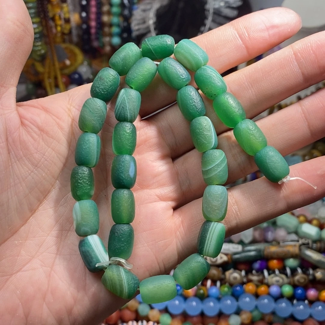 未镶嵌，橘皮缠丝玛瑙桶珠10×13mm，石英质玉
