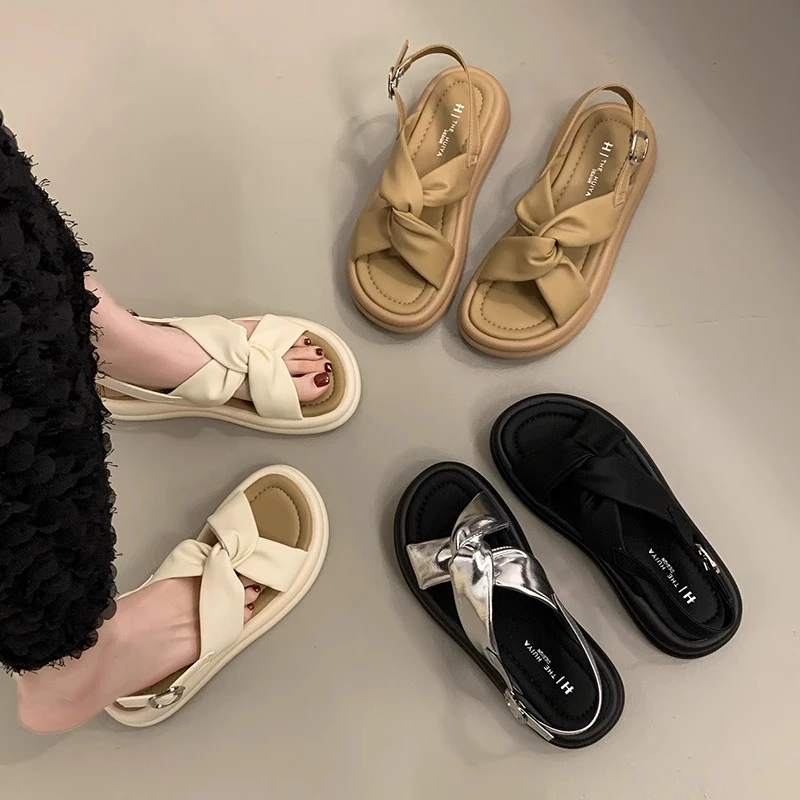 【万象撤柜】百搭外穿踩屎感休闲凉鞋女2025夏季新款厚底沙滩罗马鞋