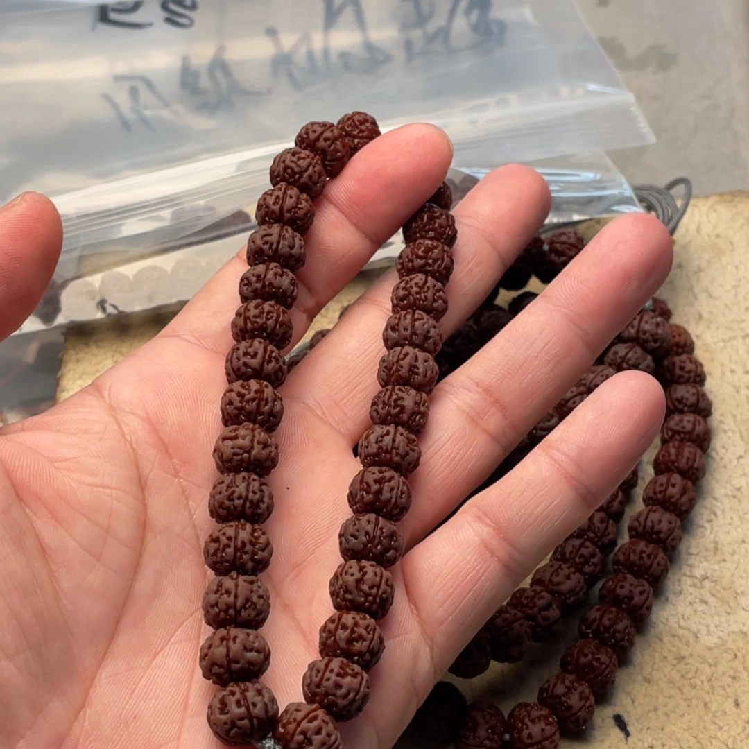 金刚菩提吊坠边**看定制老树王飞碟