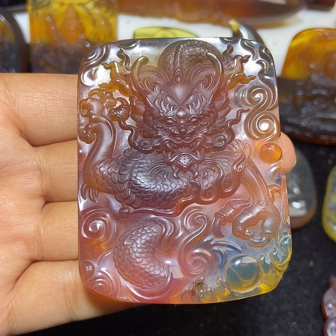 琥珀未镶嵌颈饰缅甸天然琥珀吊坠