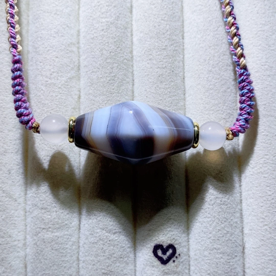 玛瑙/玉髓颈饰未镶嵌