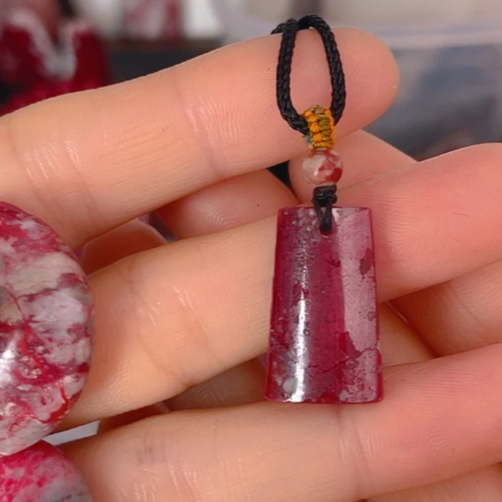 乔***峰天然辰砂原矿原切