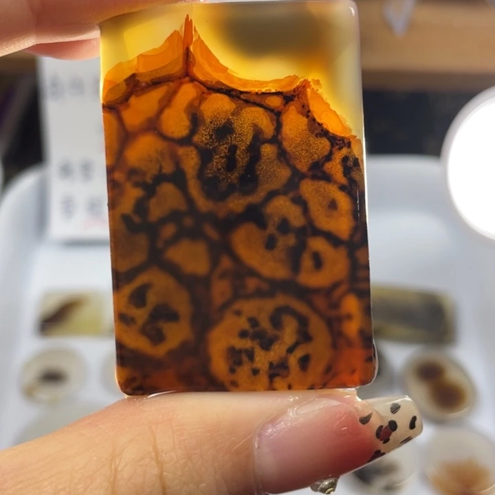 玛瑙/玉髓未镶嵌玛瑙象形福利款