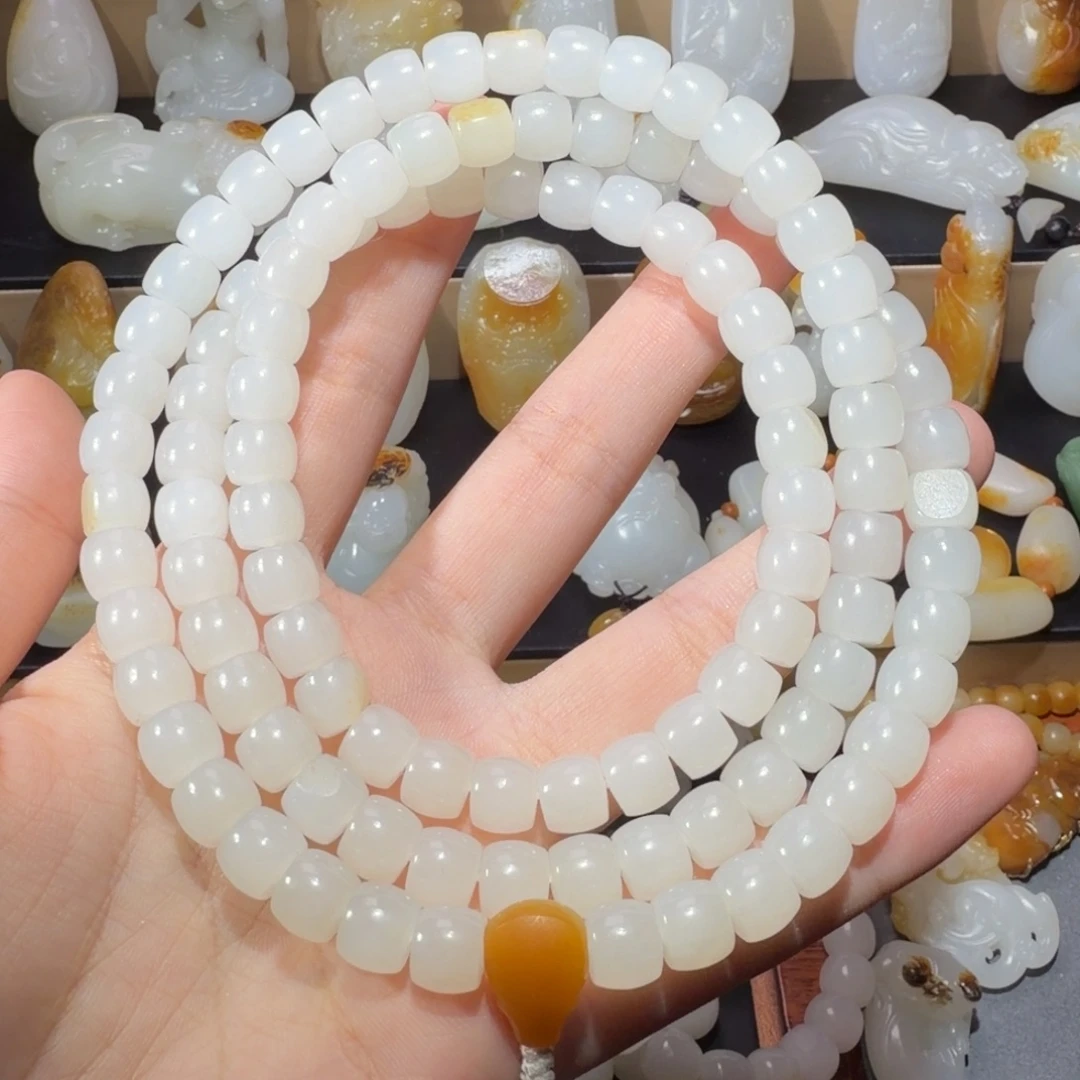 s***e和田玉未镶嵌颈饰