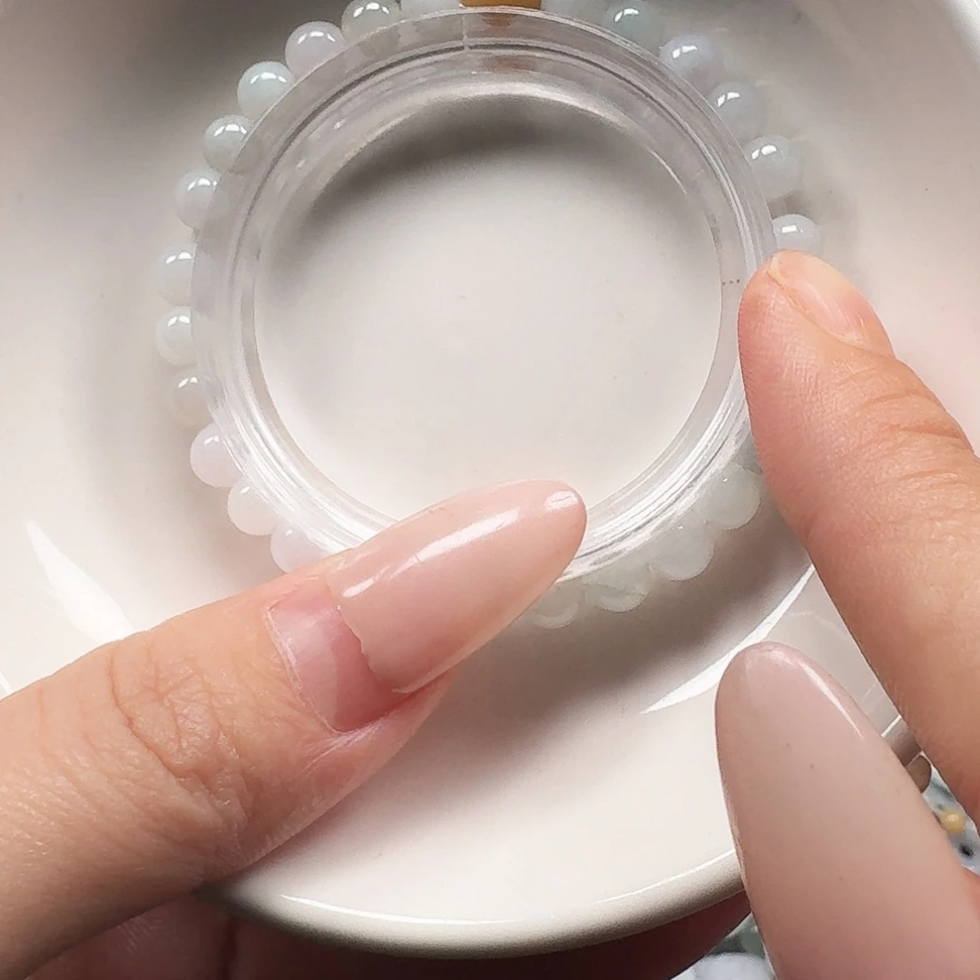 小***宝翡翠未镶嵌颈饰卡6