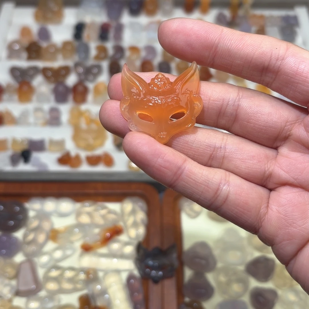 玛瑙/玉髓颈饰未镶嵌猫*头