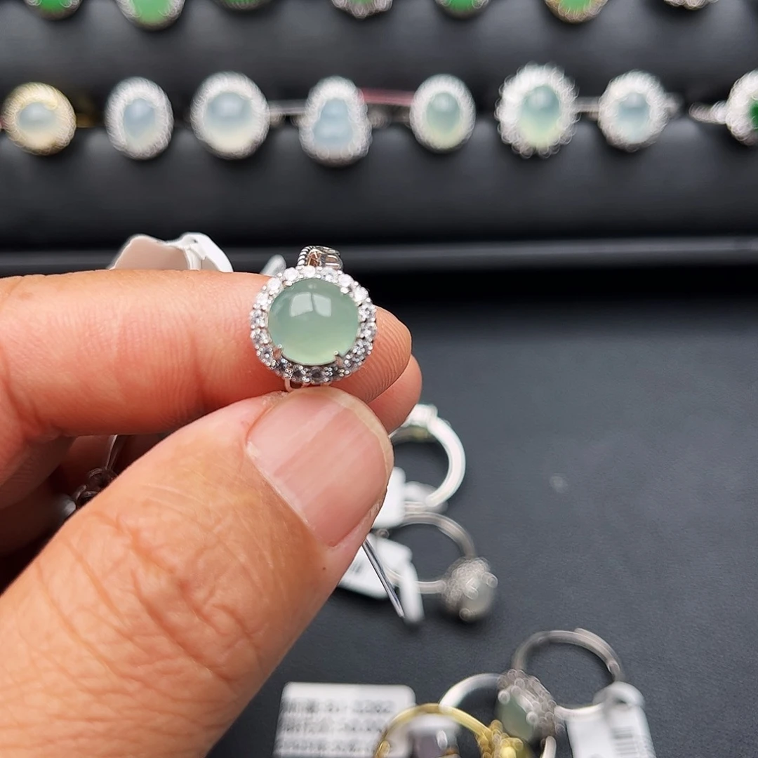 翡翠戒指银S925镶嵌缅甸天然A货翡翠女戒指