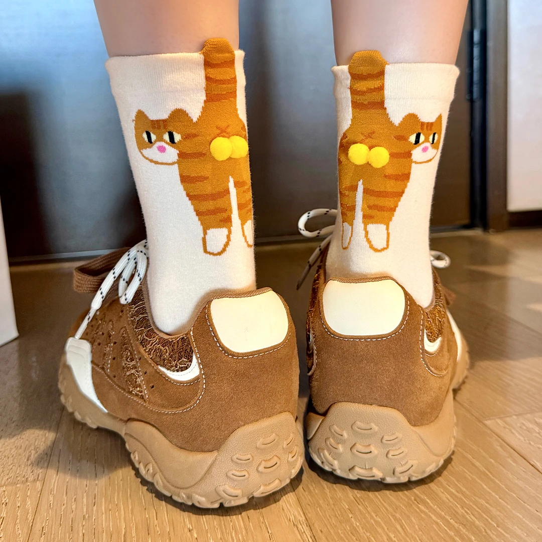 猫咪袜子女秋季中筒袜网红款超火的女款可爱搞怪ins风小众设计感