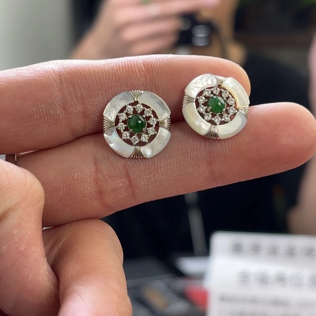 翡翠银S925镀金镶嵌颈饰