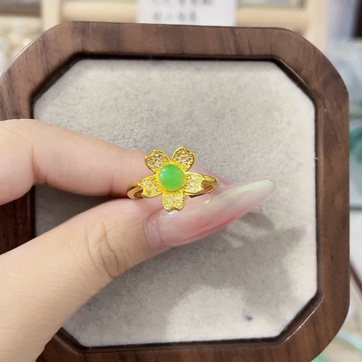 翡翠未镶嵌颈饰天然翡翠Ａ货