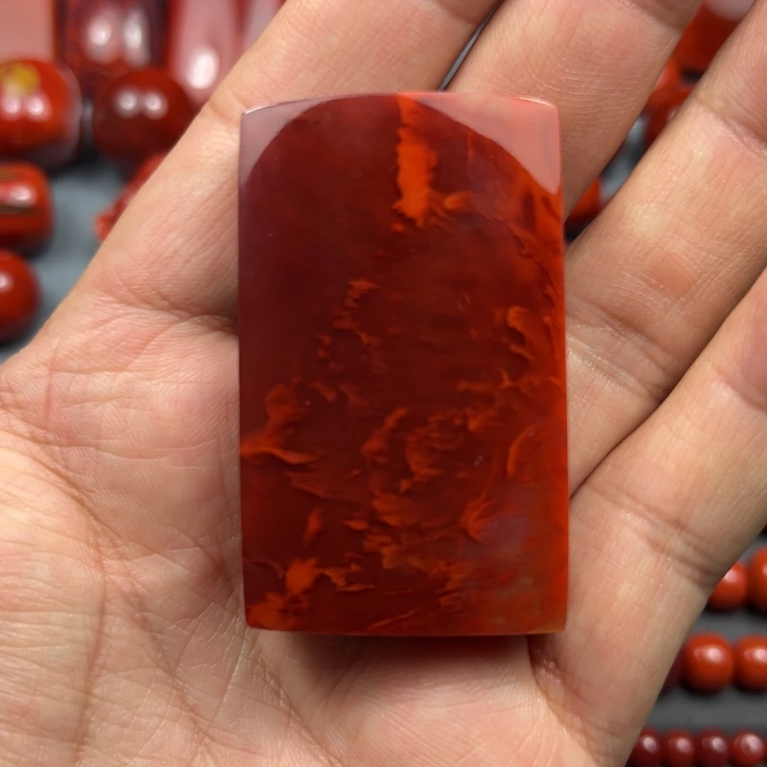 南红玛瑙未镶嵌珠宝奇石尺寸3/5/1+