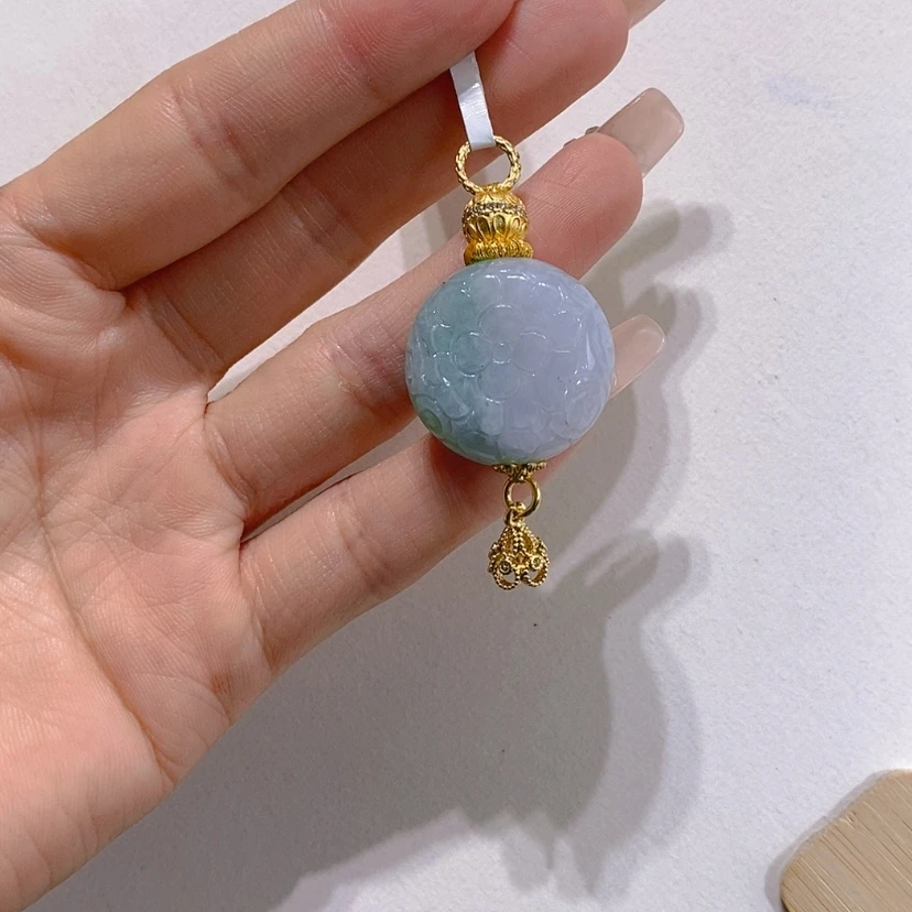 【闪购商品】翡翠未镶嵌颈饰