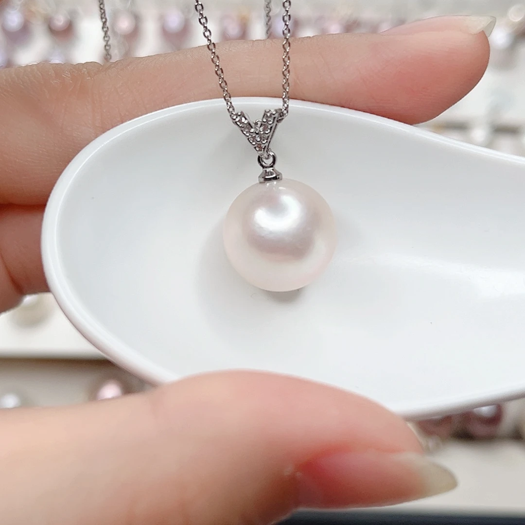 淡水珍珠吊坠(赠链)合金