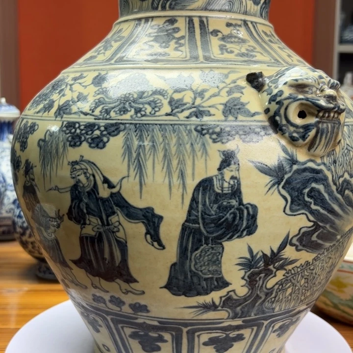 摆件人***中陶瓷艺术品