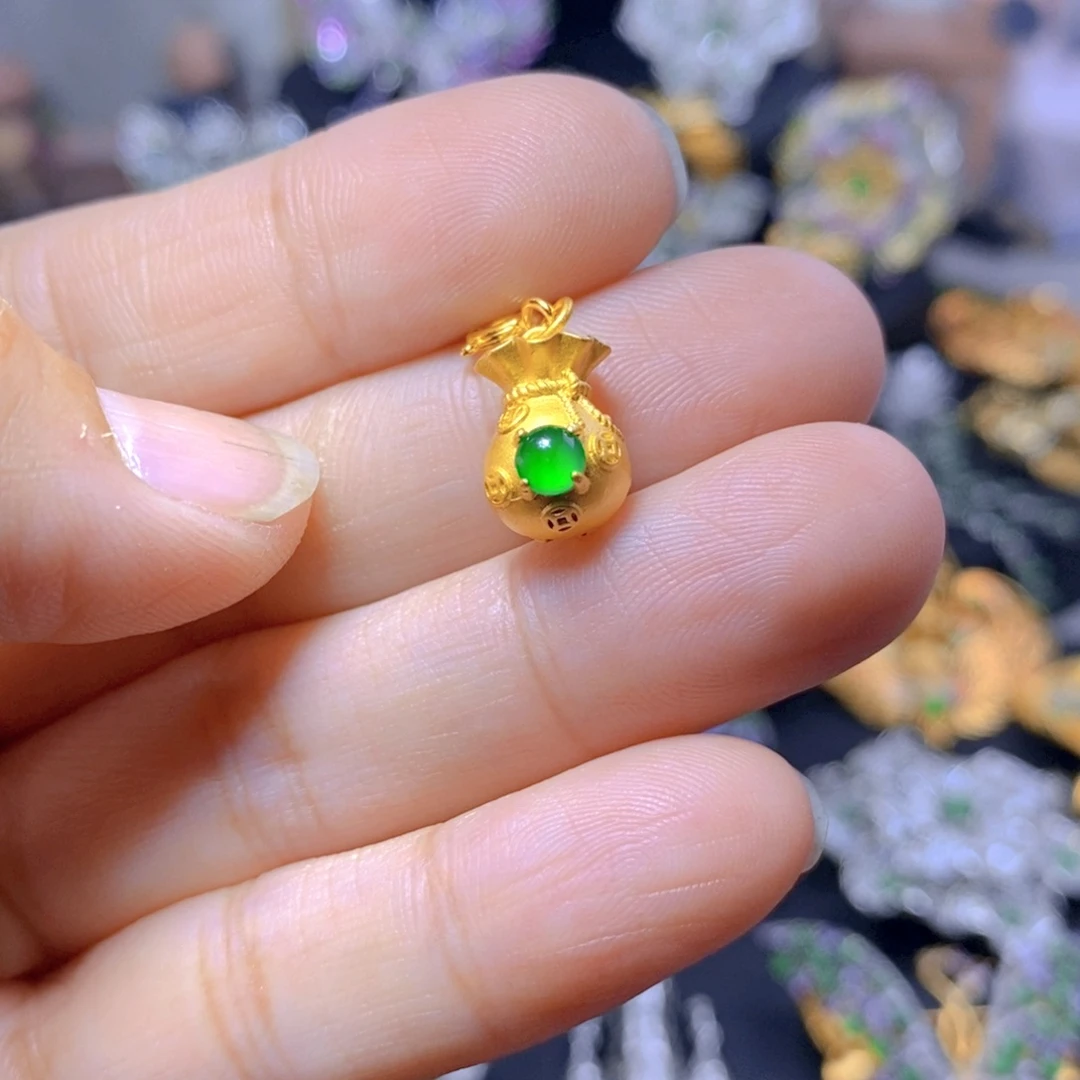 翡翠耳钉银S925镶嵌天然翡翠