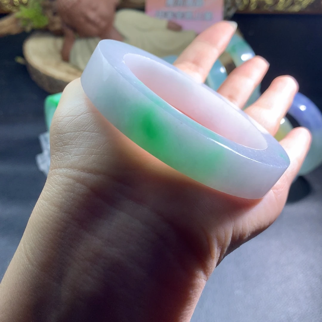 未镶嵌翡翠定制翡翠