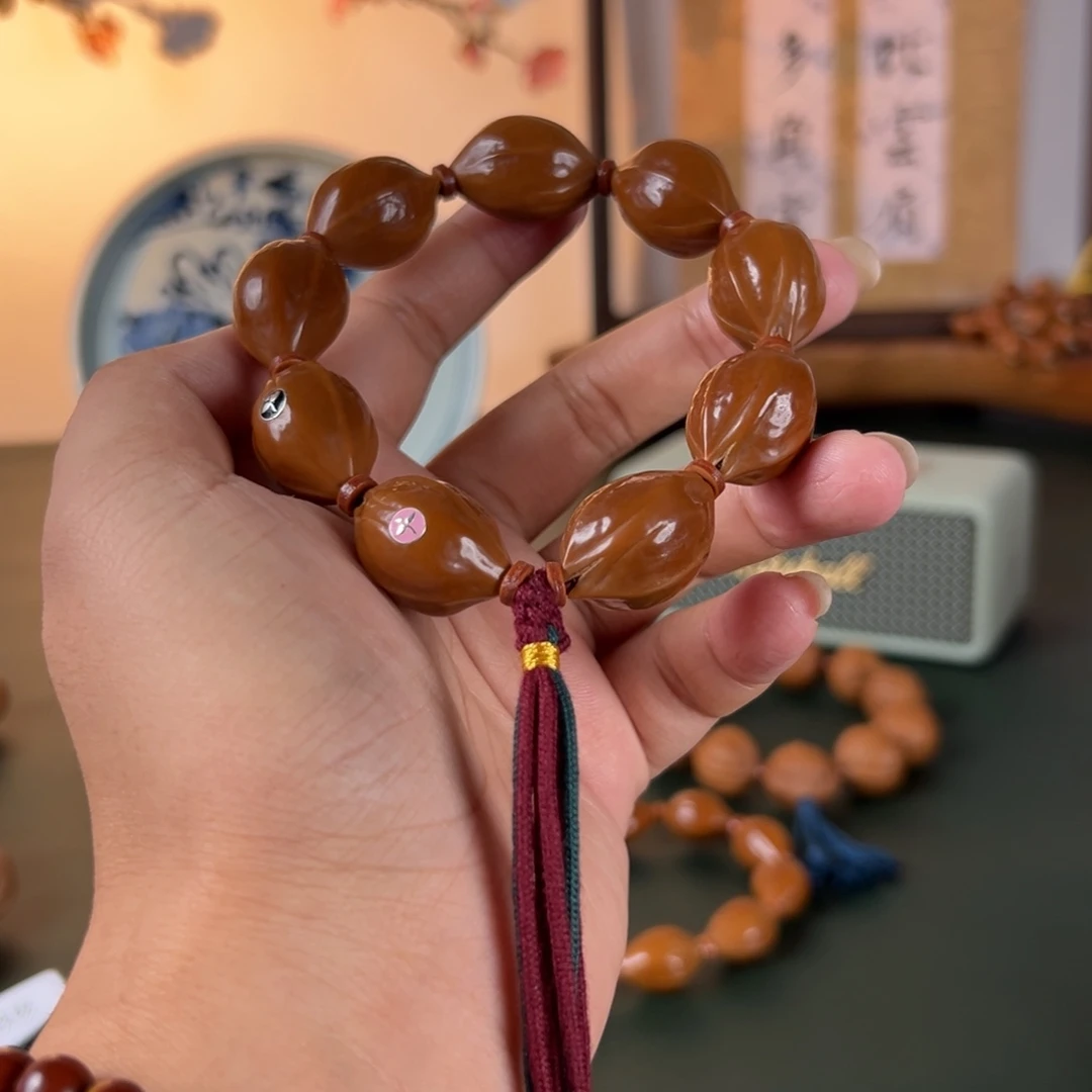 手串橄榄核双银标款18×27鲨鱼背