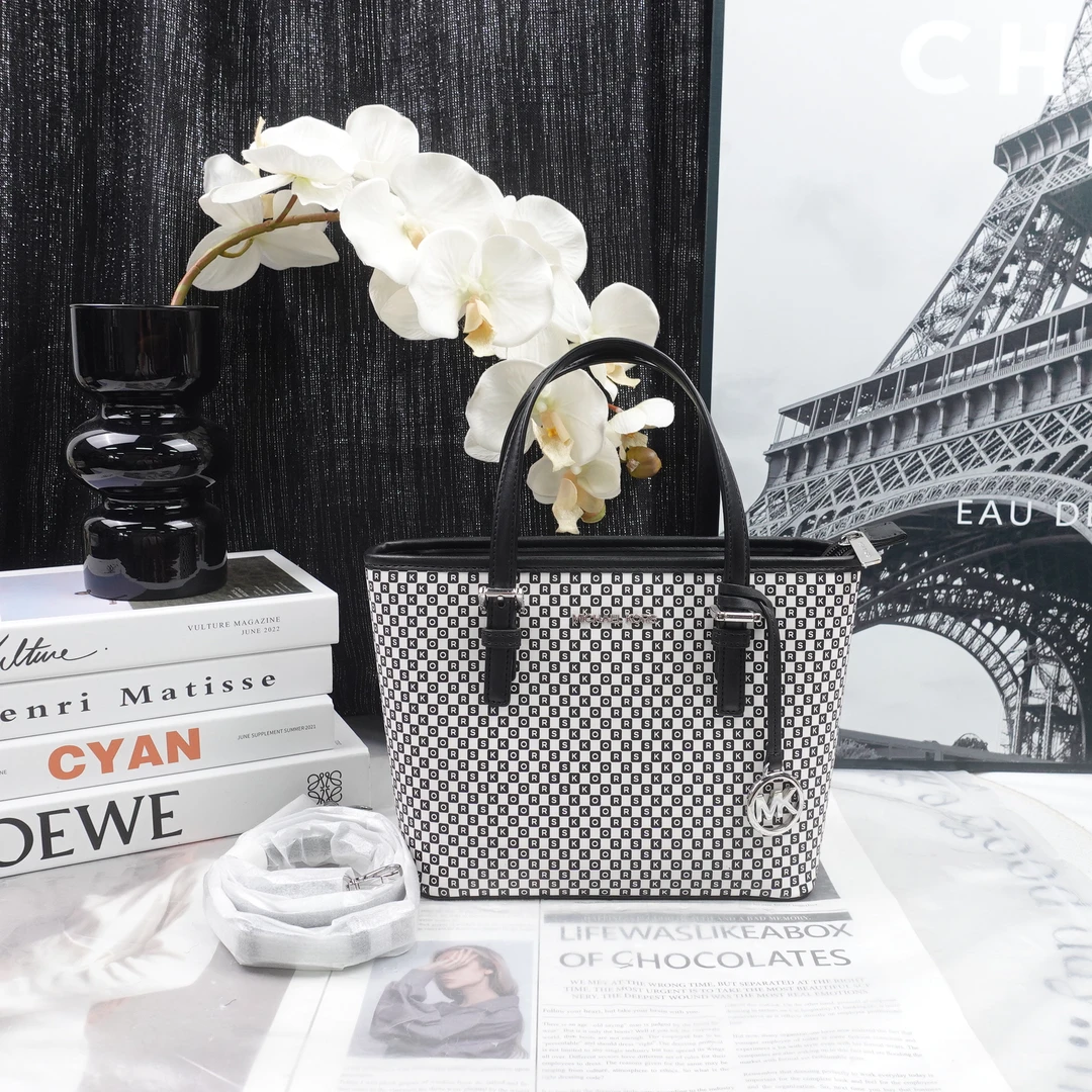 95新 MICHAEL KORS/迈克高仕 单肩包/T10284615