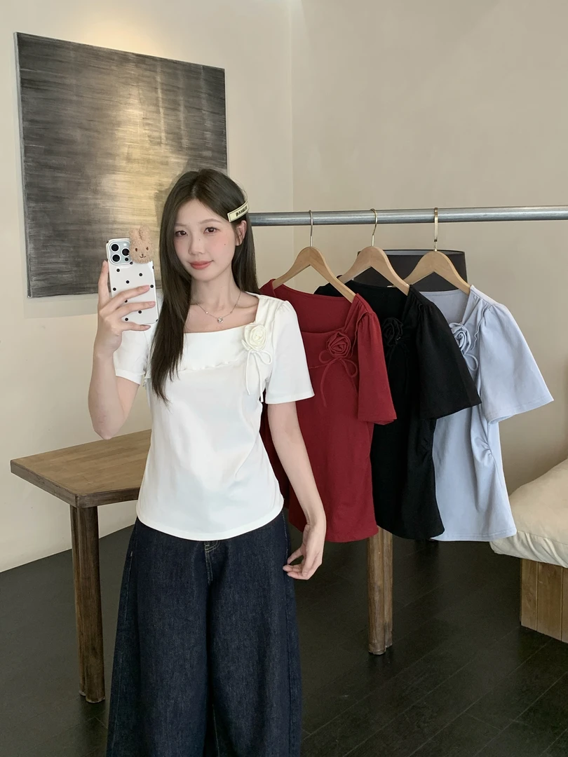 【瑶瑶专属】2025夏季大码法式方领花朵短袖T恤甜美风正肩上衣64232