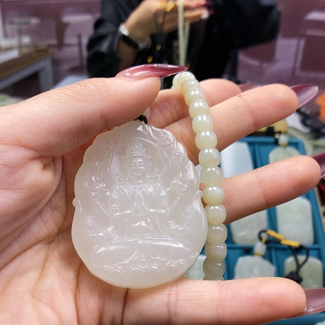 【闪购商品】和田玉颈饰未镶嵌真*吃