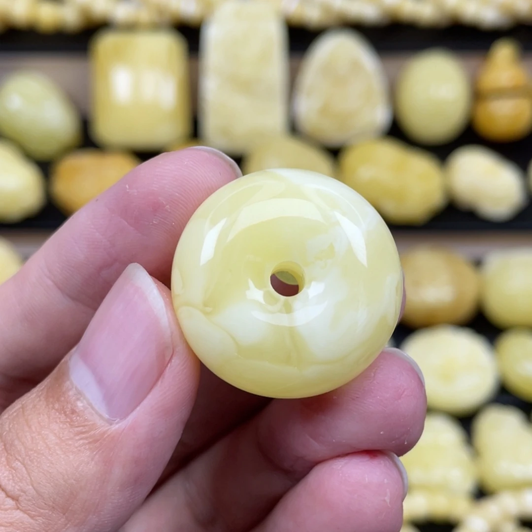 琥珀未镶嵌裸石琥珀蜜蜡