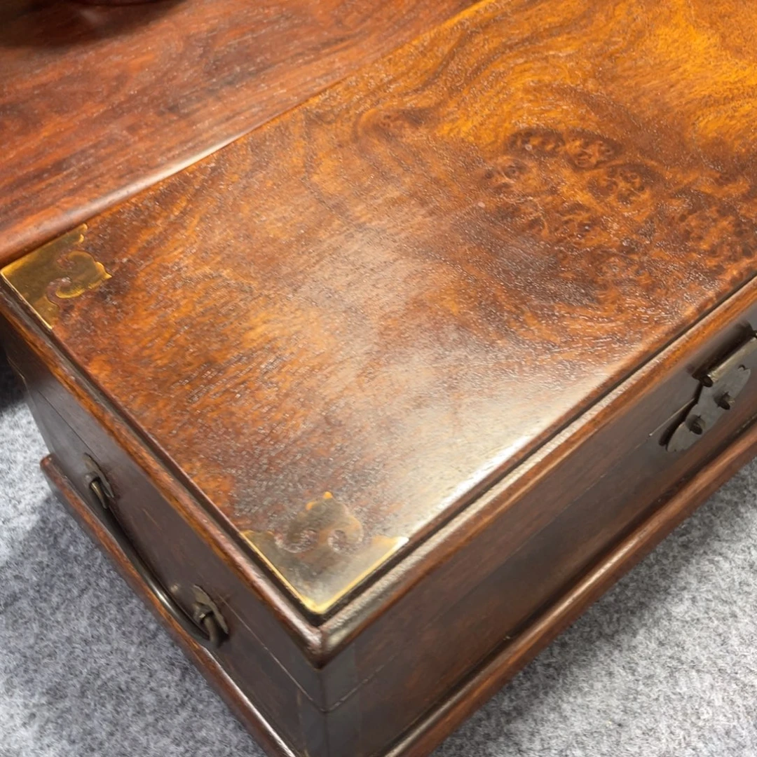 冷***霜木木藏精品系列产品首饰盒