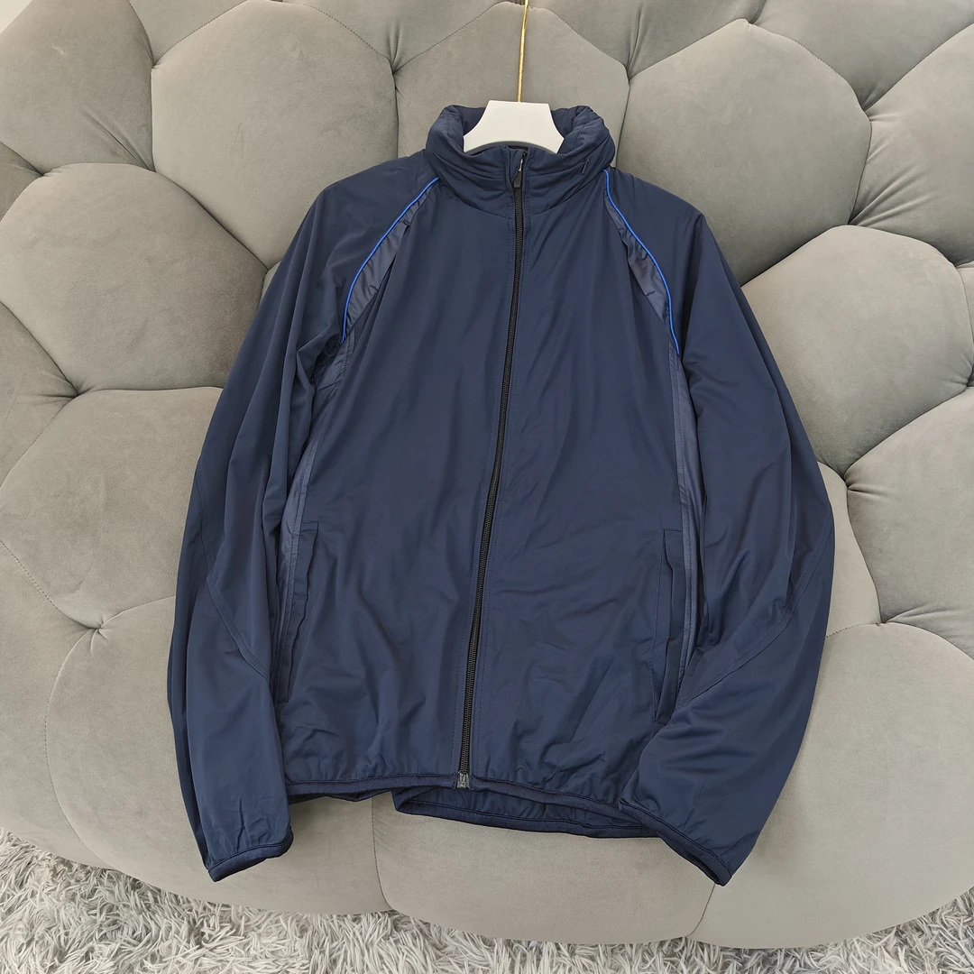 女款U户外时尚休闲连帽运动风压胶冲锋衣防水软壳冲锋衣外套1127