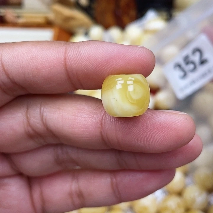 蜜蜡未镶嵌珠宝奇石粉14