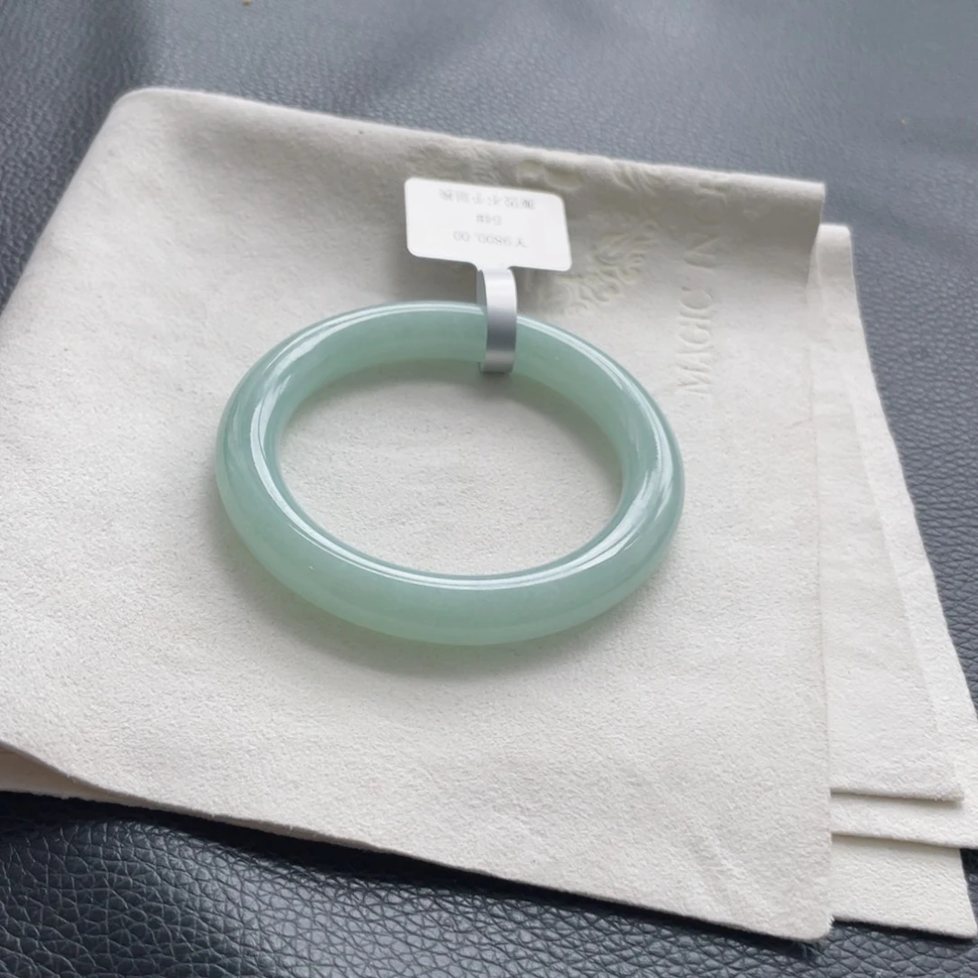 翡翠未镶嵌手镯54