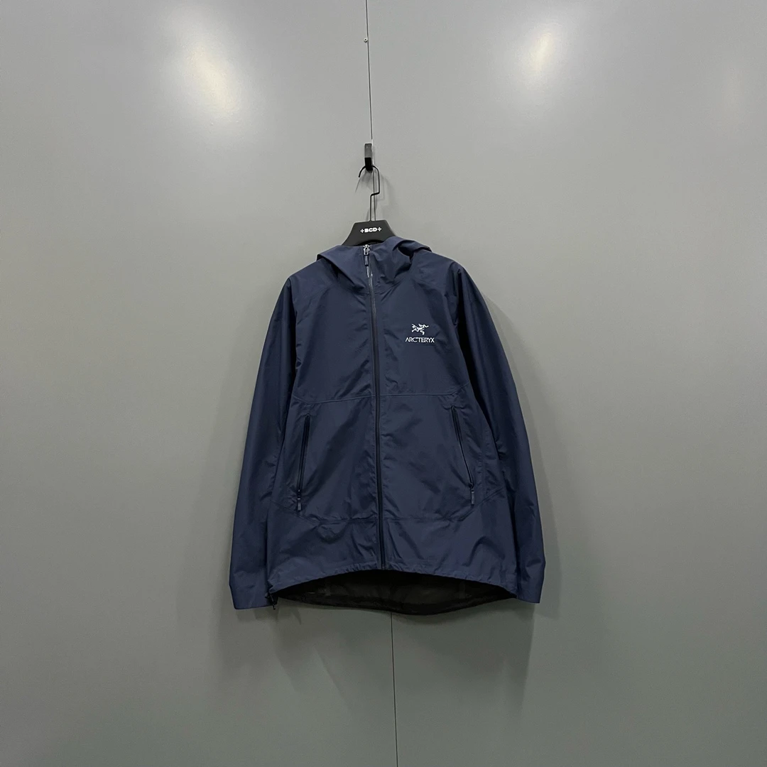 95新 ARC'TERYX/始祖鸟 （ll）刺绣logo冲锋衣 XL码/98新015349