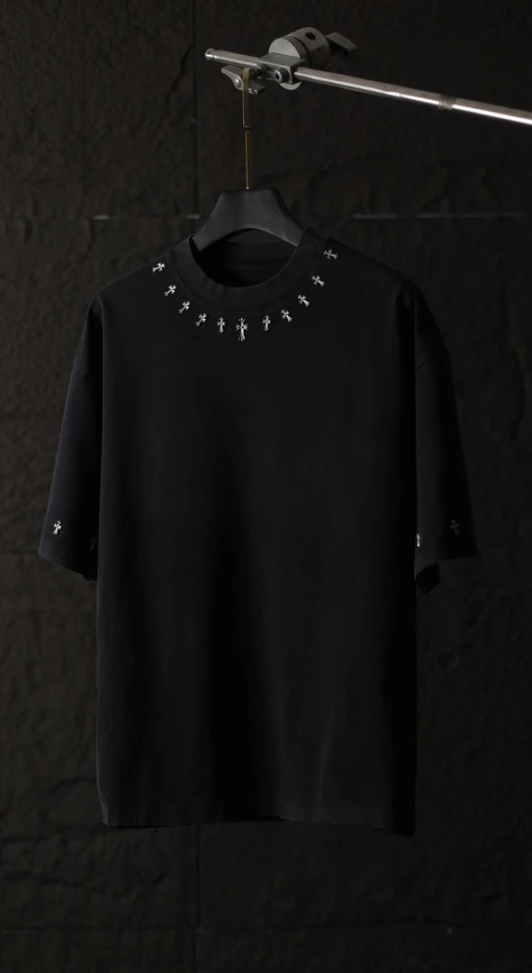 （现货）春夏轻奢修身型T恤夏季休闲上衣时尚百搭圆领短袖烫钻修身