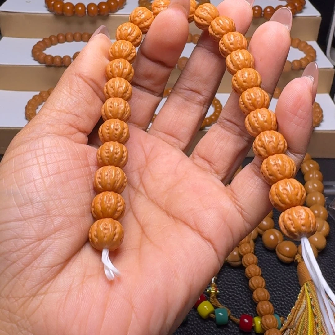 吊坠猴头核桃京八棱