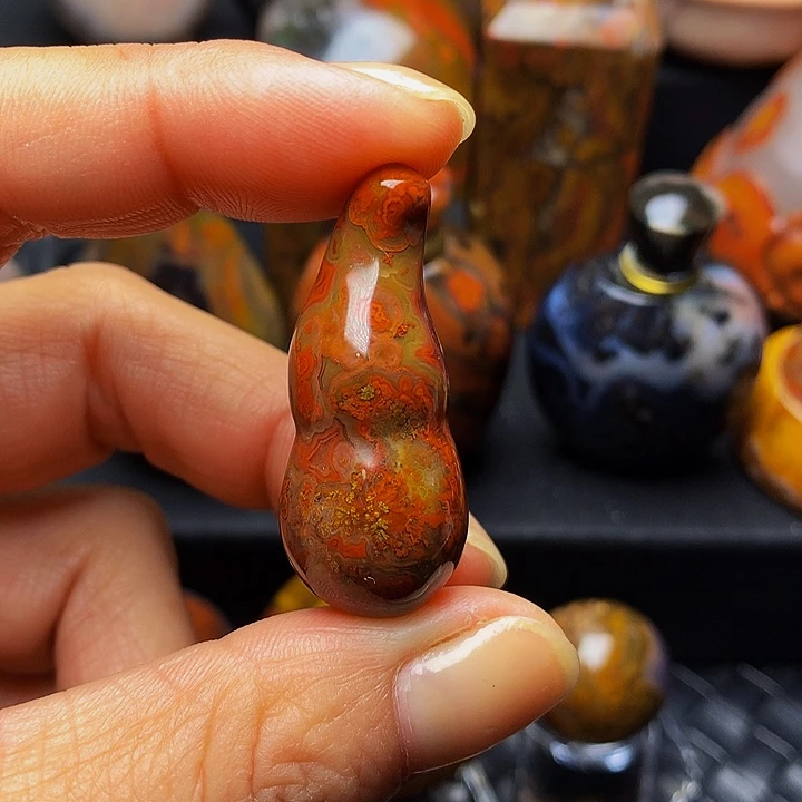 未镶嵌颈饰玛瑙/玉髓38