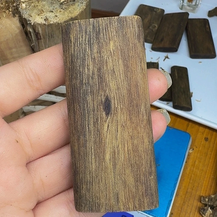 半***金沉香沉香碎屑26克.