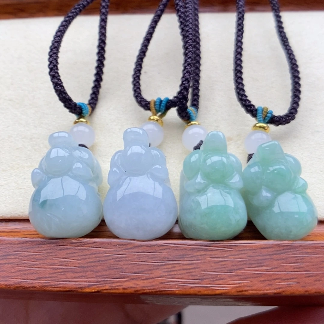 翡翠未镶嵌颈饰吊坠多样性发货发其一