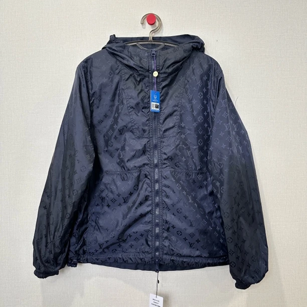 99新 LouisVuitton/路易威登 别针双面满印外套/尺码44/编号11700