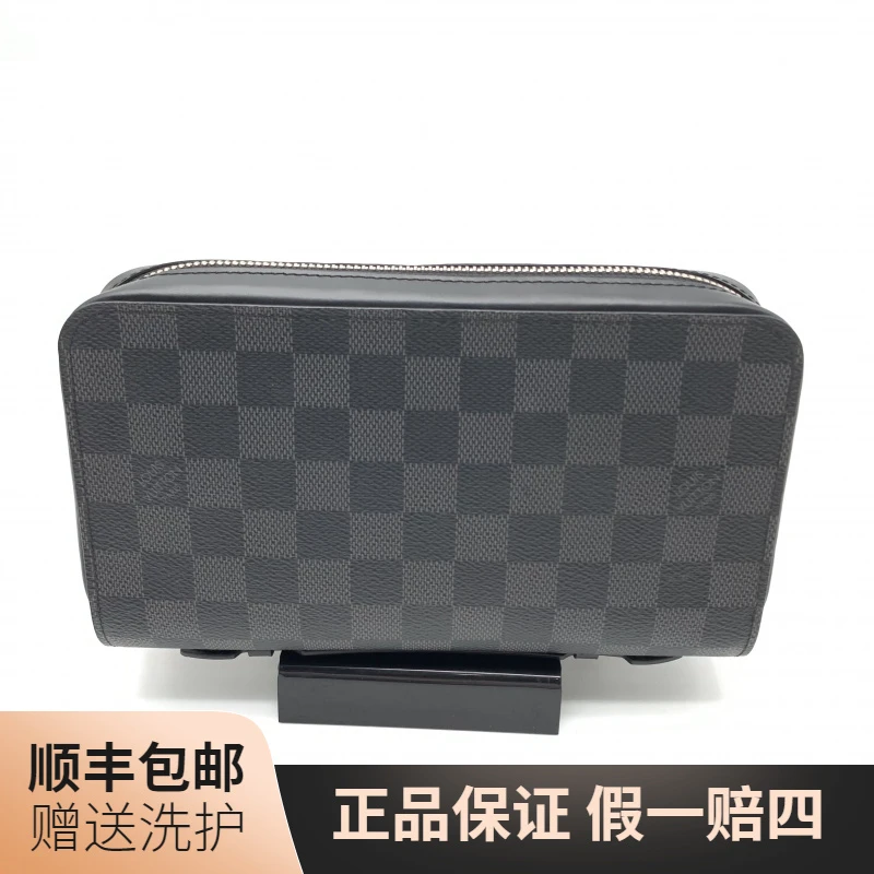 95新 LouisVuitton/路易威登 LV  黑棋盘格钱包（可手提）/10019717