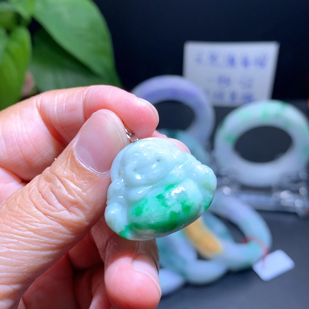 未镶嵌戒指翡翠小*芬