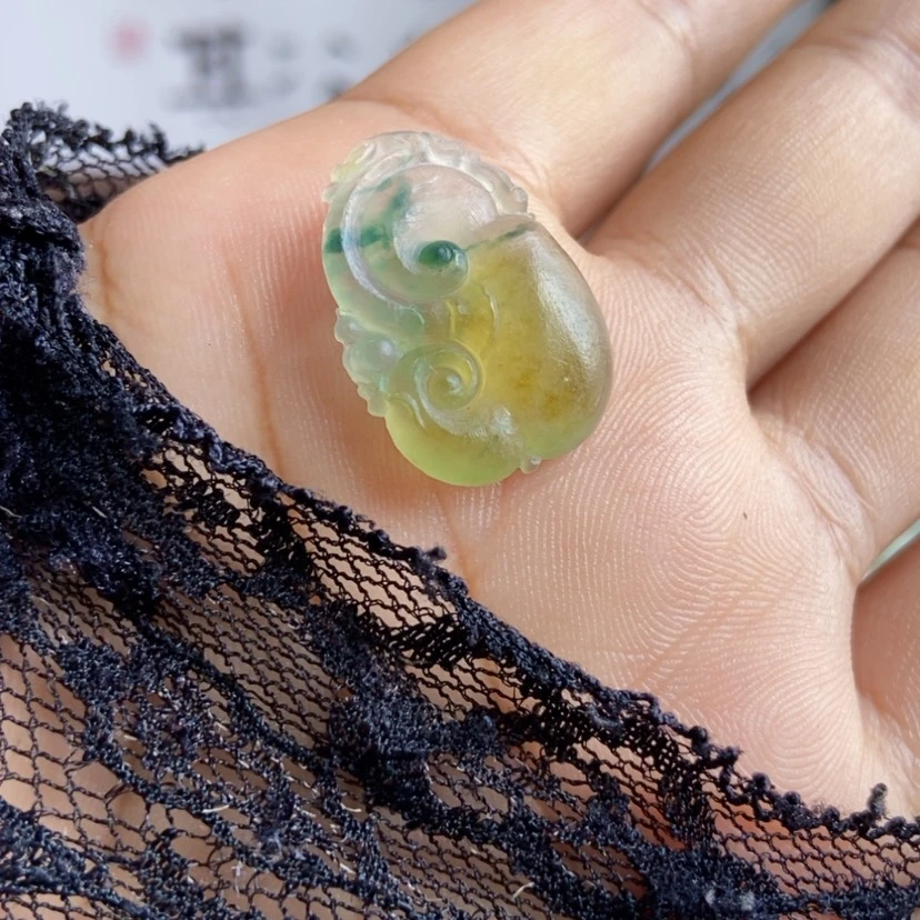 【闪购商品】未镶嵌定制翡翠三彩如意